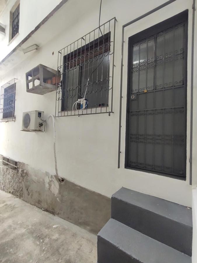Apartamento Ou Quitinete Privativos *