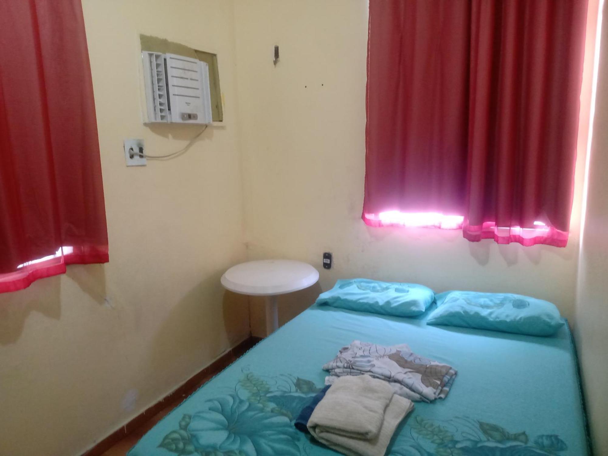 Apartamento Ou Quitinete Privativos *